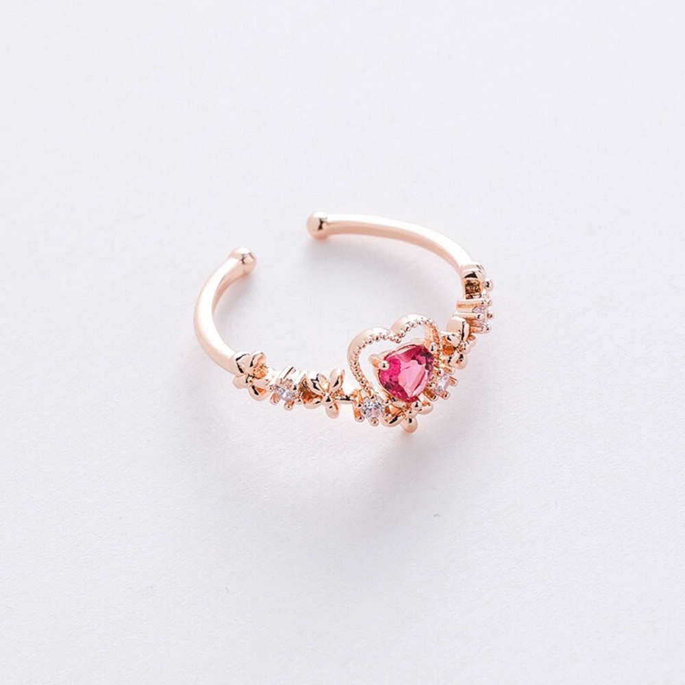 ✨NEW!✨~❤️ Red Crystal Heart Adjustable Ring!
